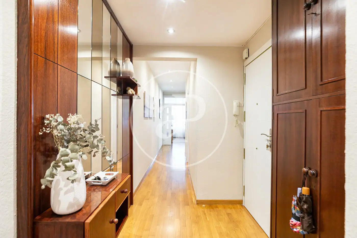 Piso en venta en Barcelona con Aire acondicionado, Calefacción y Terraza