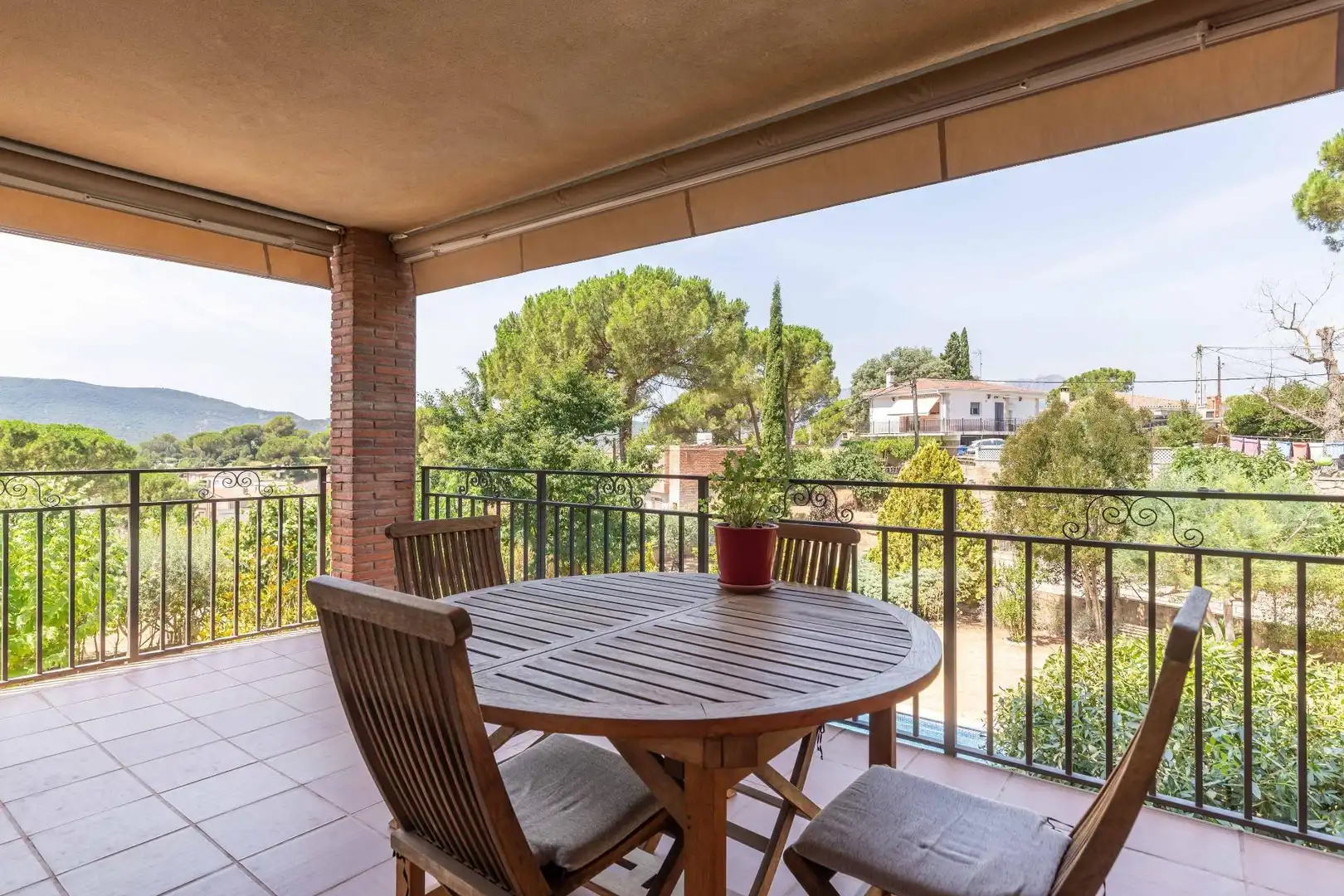 Terraza de Casa o chalet en venta en Vacarisses con Calefacción, Jardín privado y Terraza
