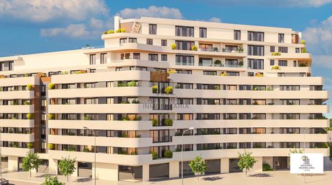 Foto 2 de Piso en venta en Avenida Avenida José Aguado, 45, La Lastra, León Capital