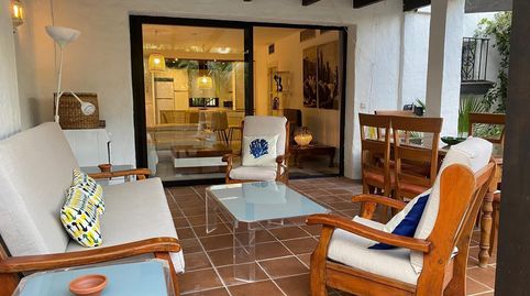 Foto 2 de Apartamento de alquiler en Puerto Banús, Marbella