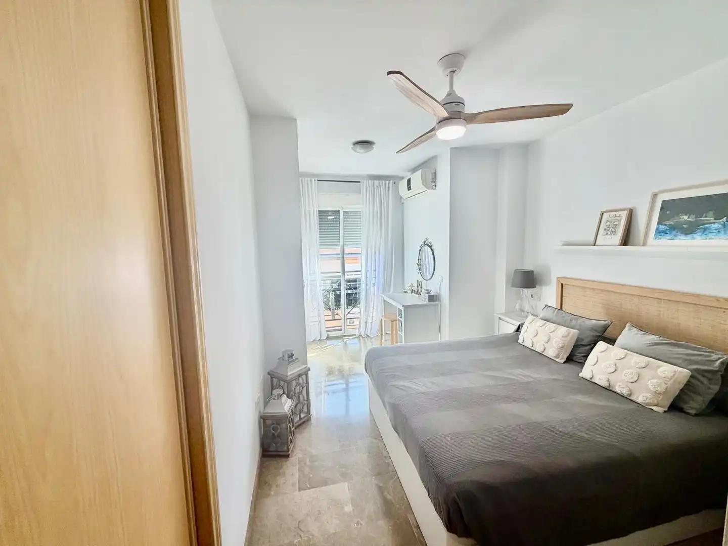 Bedroom of Attic for sale in Málaga  with Air Conditioner, Terrace and Furnished