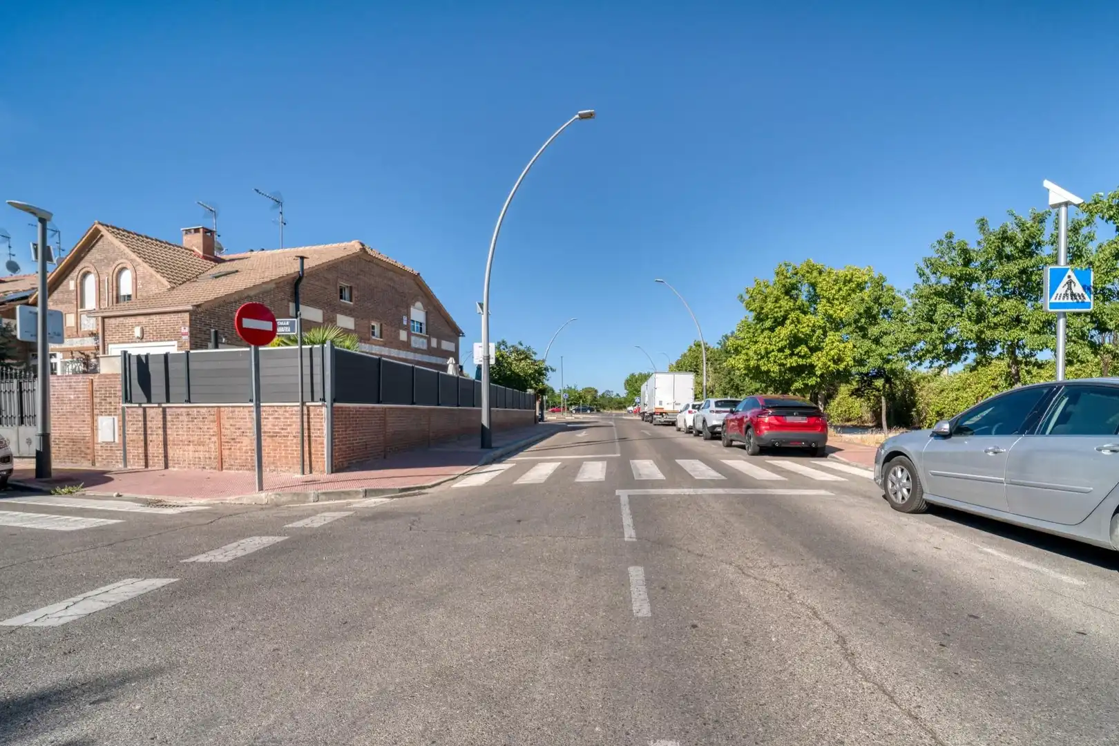 Vista exterior de Casa adosada en venta en Meco con Calefacción