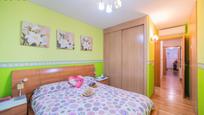 Bedroom of Flat for sale in Fuenlabrada  with Air Conditioner, Heating and Parquet flooring