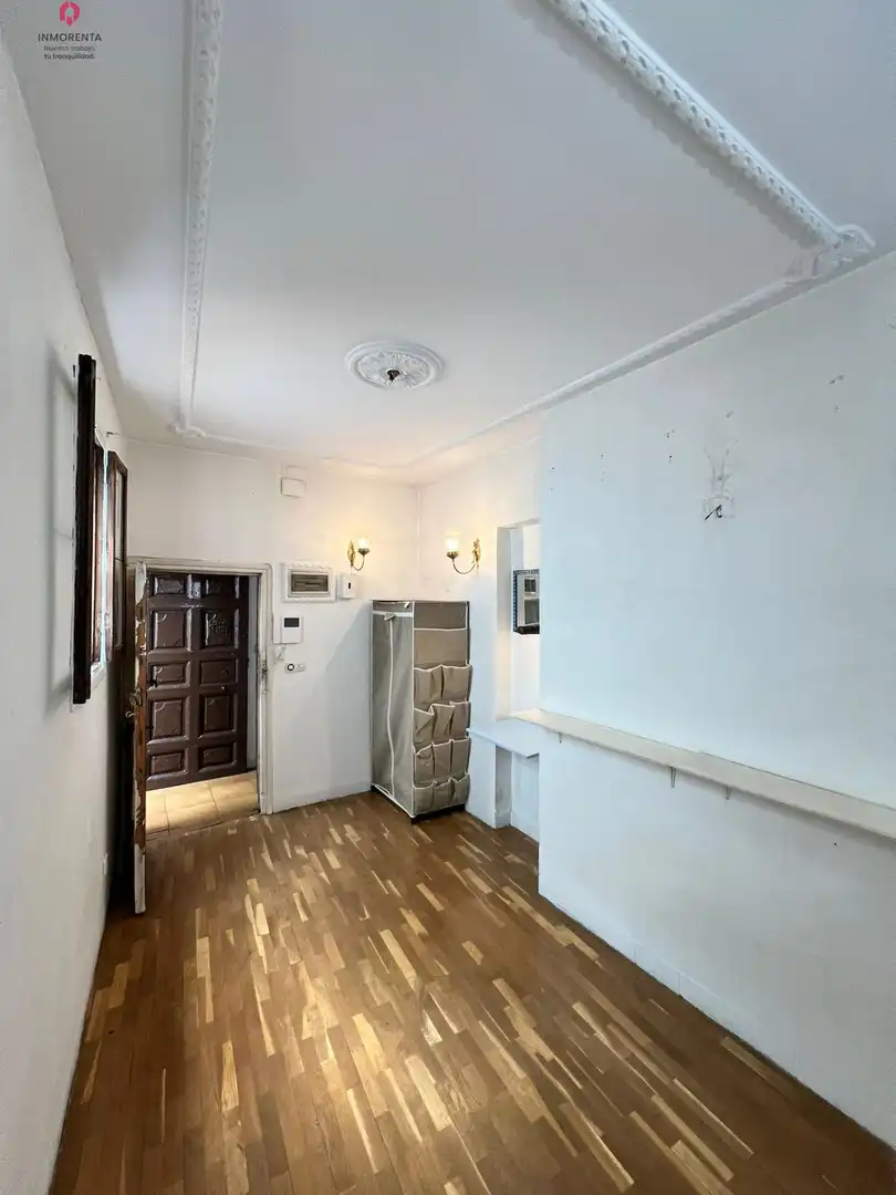 Estudio de alquiler en Calle IMPERIAL, Sol
