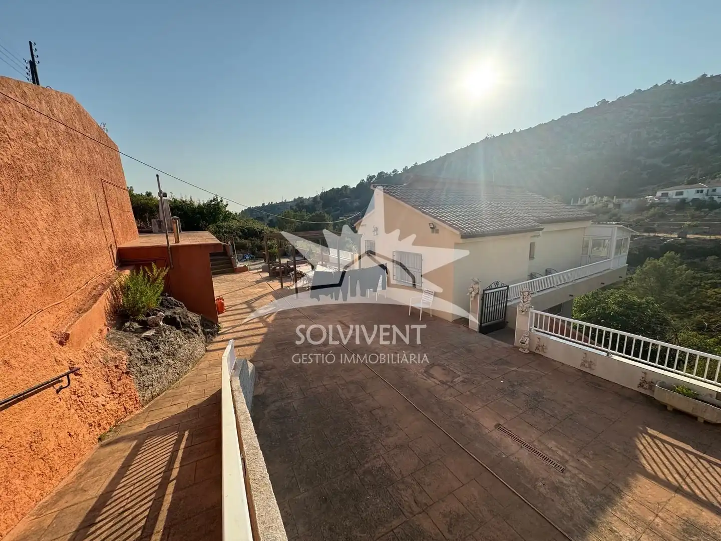 Maison avec jardin à vendre à Olesa de Bonesvalls