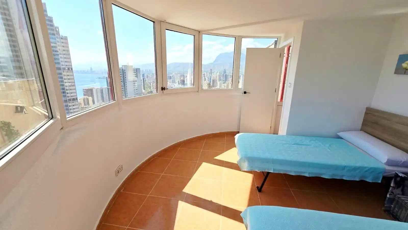 Dormitori de Àtic en venda en Benidorm amb Piscina comunitària