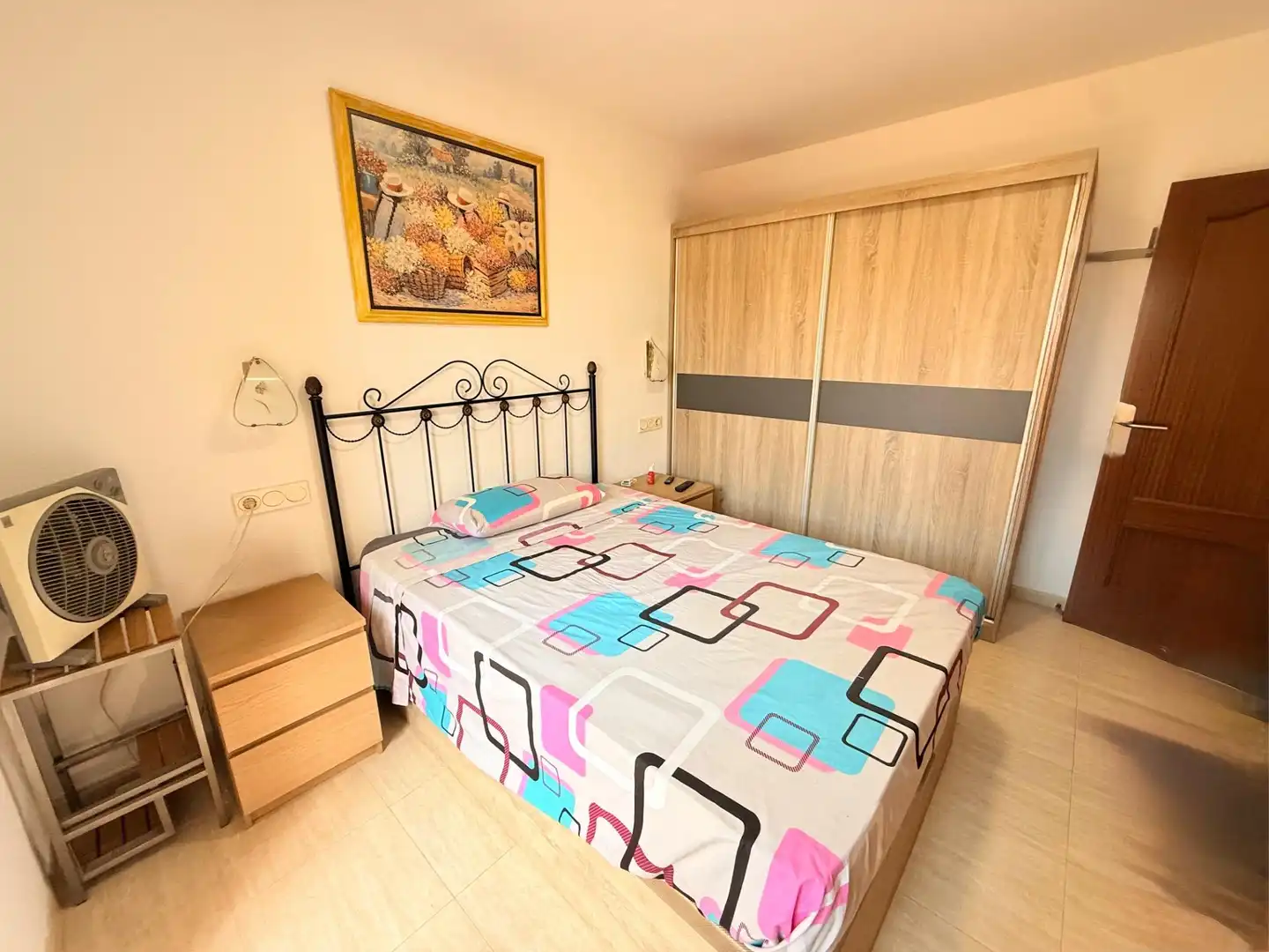 Habitación de Planta baja en venta en Roquetas de Mar con Amueblado y Piscina comunitaria
