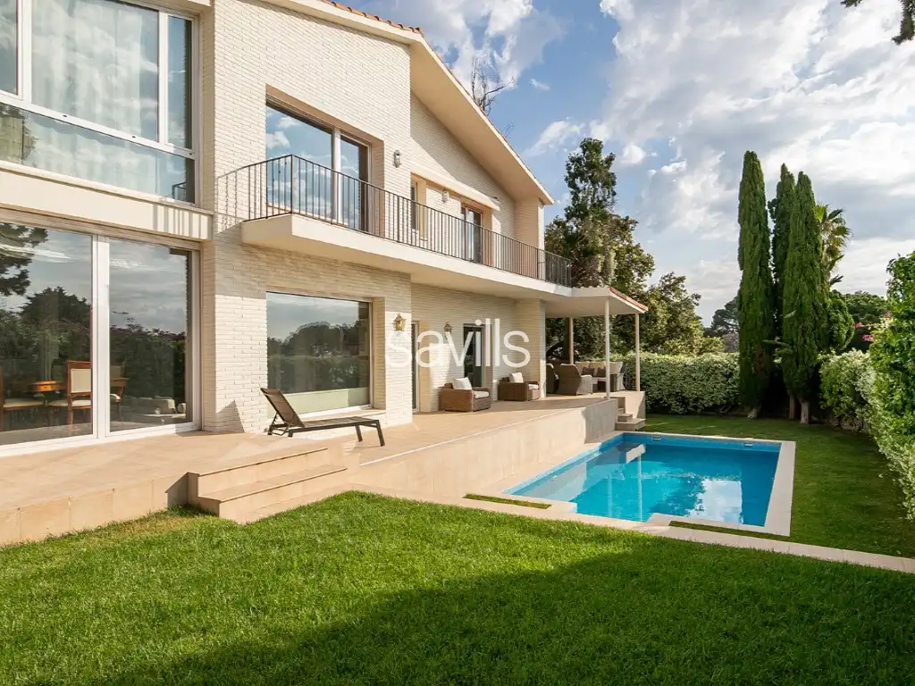 Piscina de Casa o xalet de lloguer en Barcelona amb Moblat