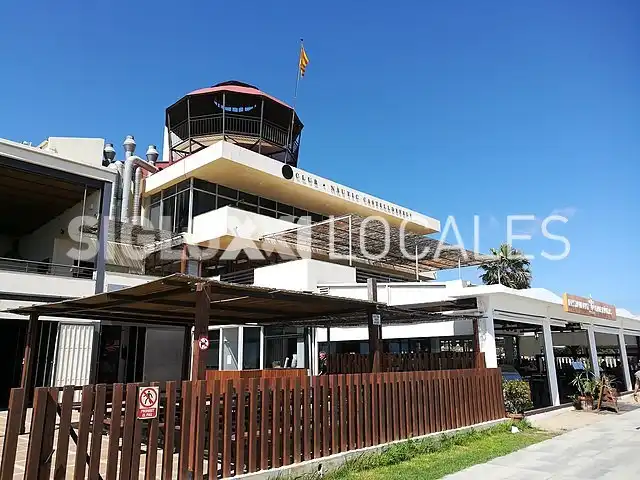 Local de alquiler en Castelldefels con Aire acondicionado