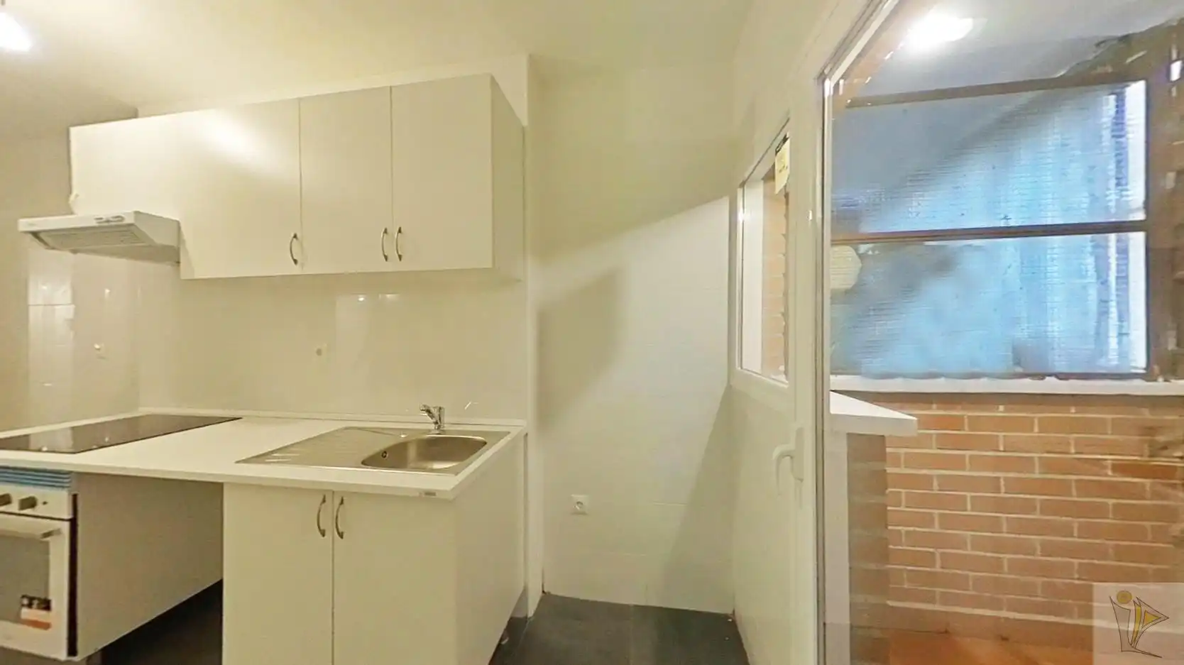 Flat for sale in CL BELZUNEGUI , Puerta Bonita
