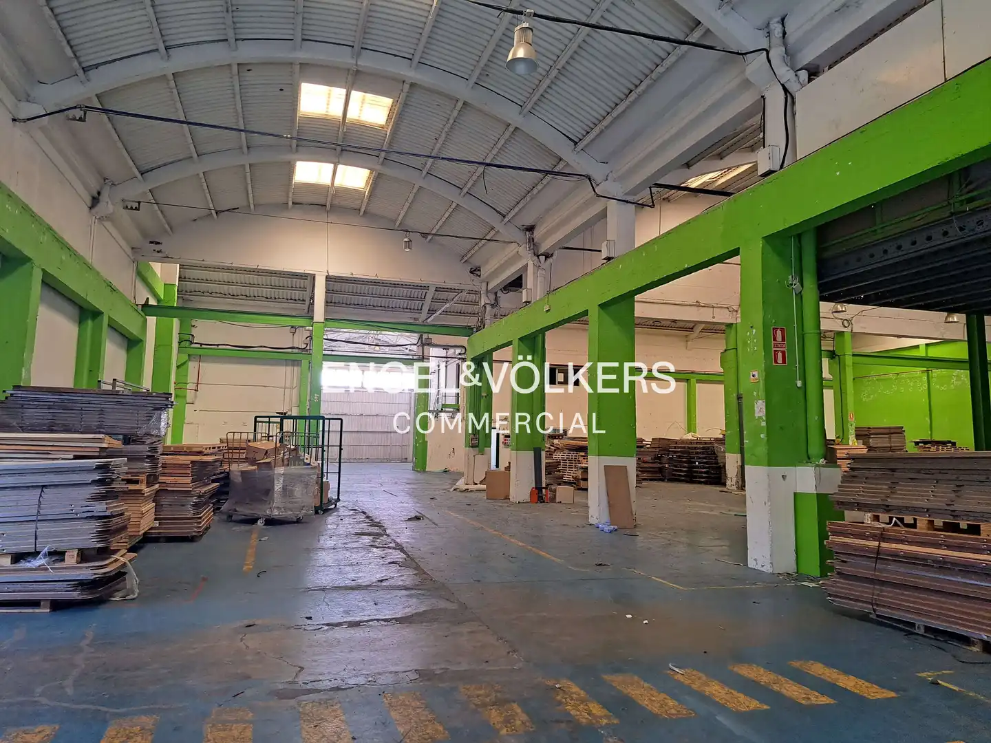 Fabrikhallen zur Miete in L'Hospitalet de Llobregat