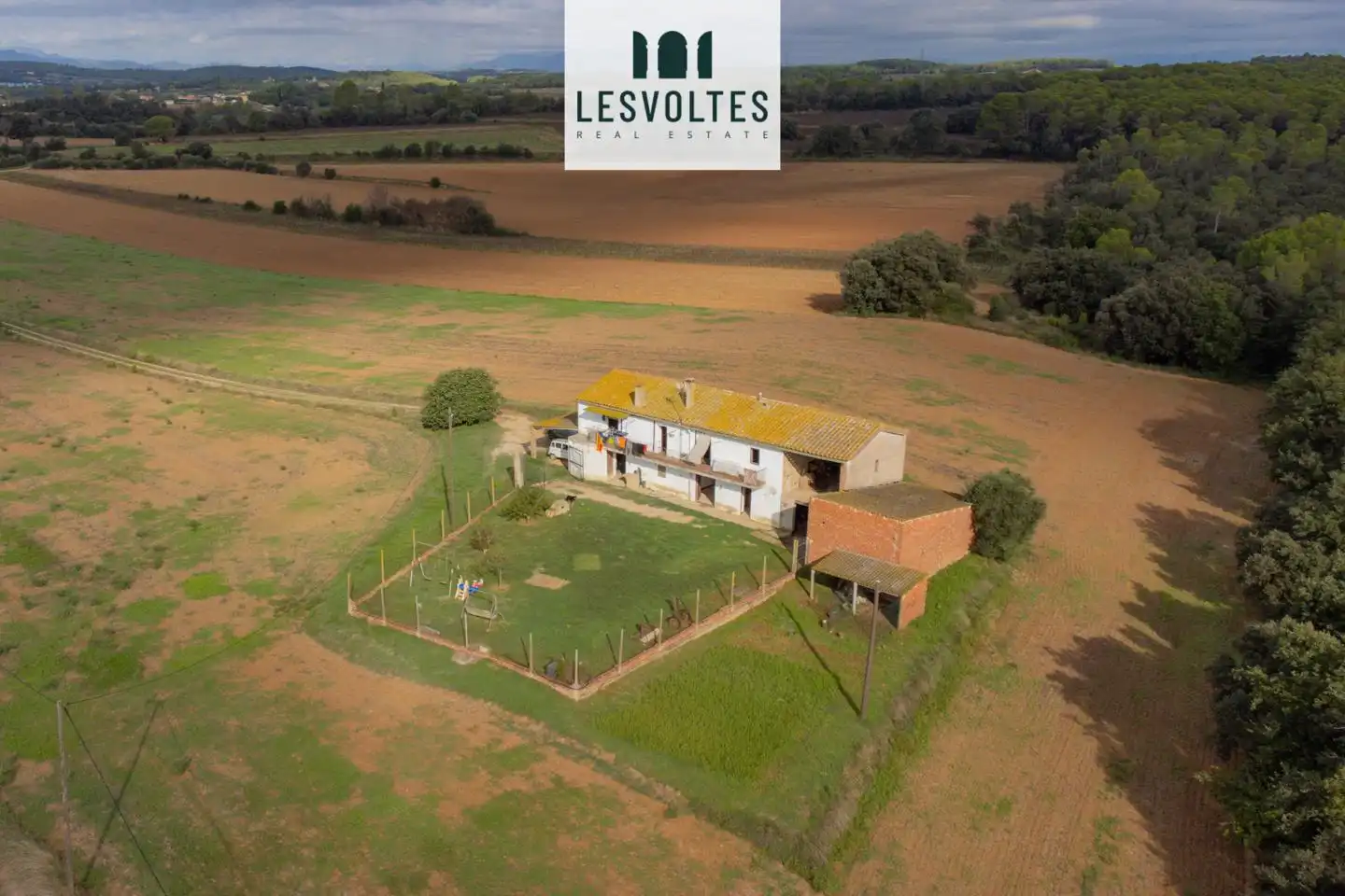 Casa o xalet en venda en Sant Jordi Desvalls amb Calefacció, Jardí privat i Terrassa