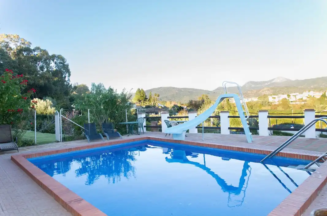 Piscina de Casa o xalet en venda en Jimena de la Frontera amb Piscina