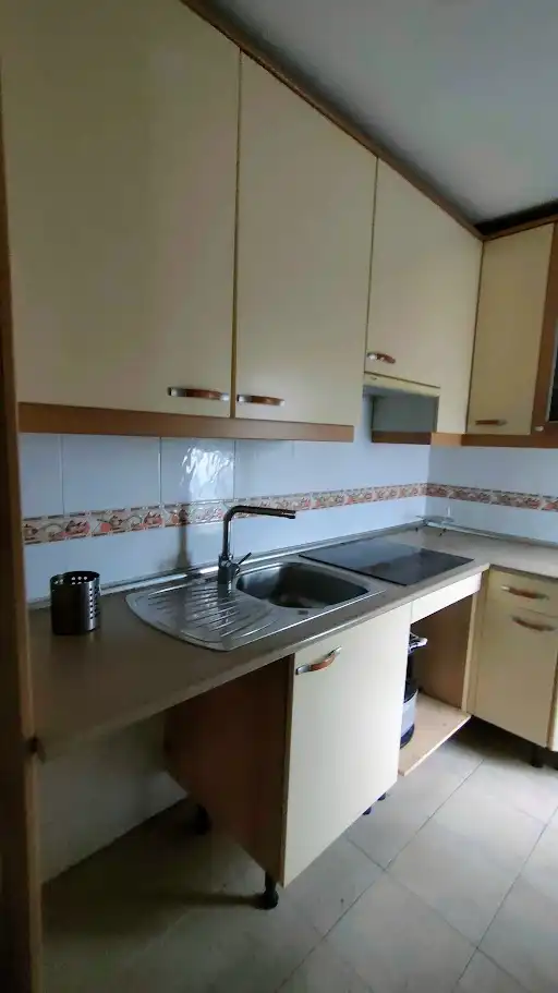 Cuina de Pis en venda en Alcobendas amb Calefacció, Parquet i Traster