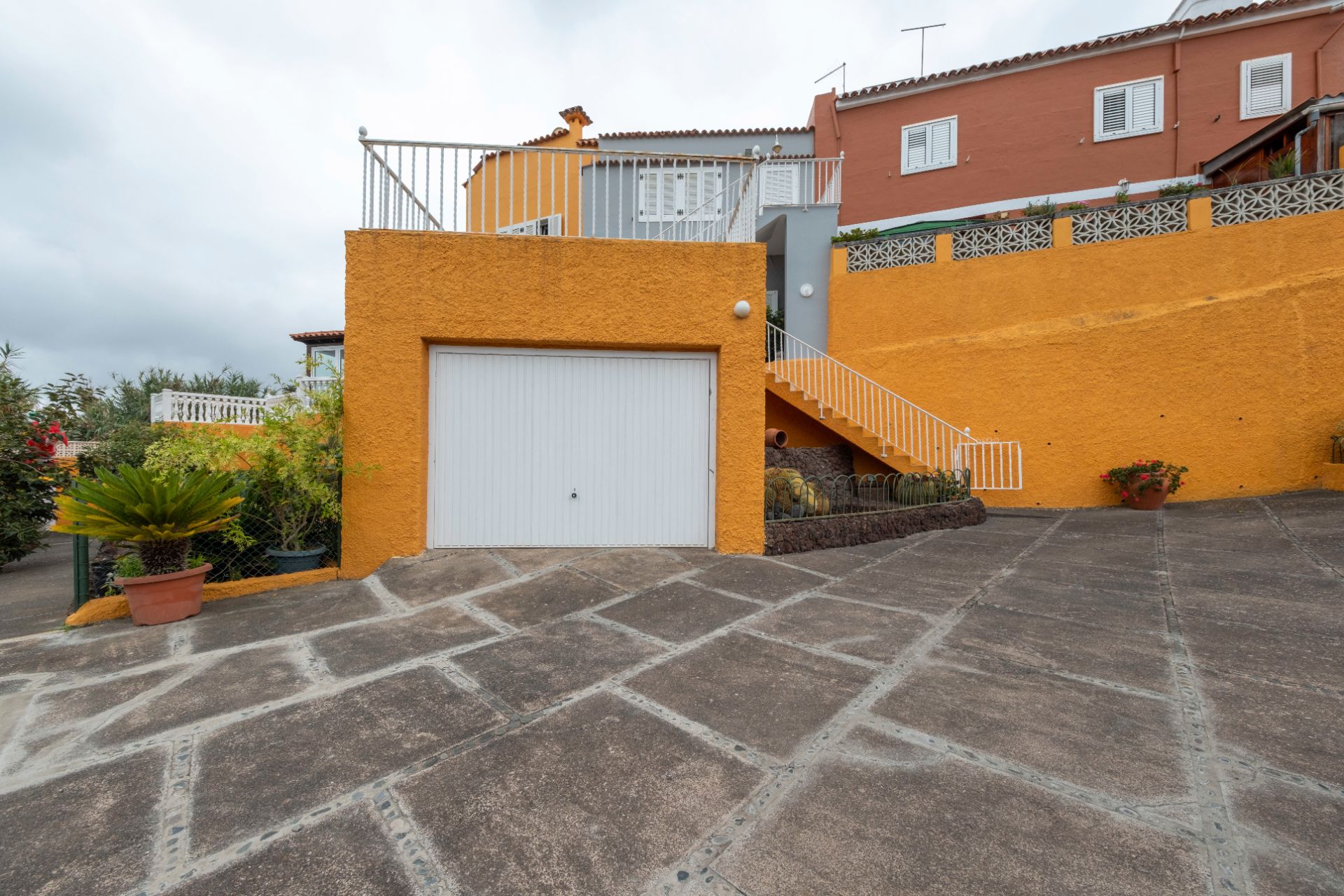 Exterior view of House or chalet for sale in Santa Brígida  with Air Conditioner, Private garden and Terrace