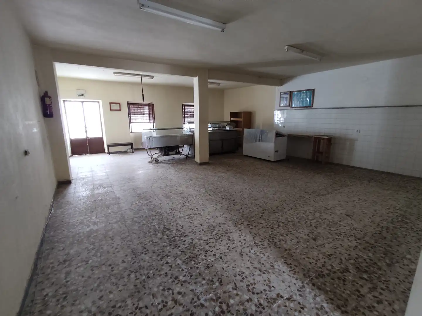 Local comercial en venda a Burguillos del Cerro, imagen 3