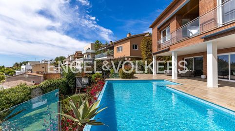 Foto 5 de Casa o chalet de alquiler en Can Roca, Castelldefels