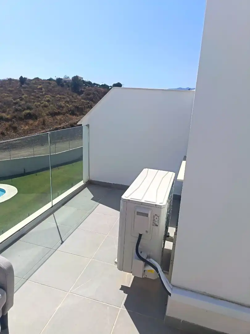 Terrasse von Wohnung zur Miete in Fuengirola mit Klimaanlage, Terrasse und Möbliert