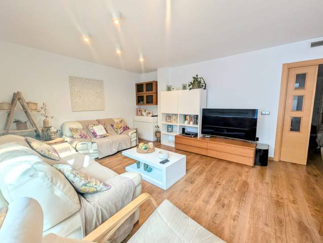 Casa adosada en Venta en MOSSEN JAUME PACHES ANDREU en Pau Lledó