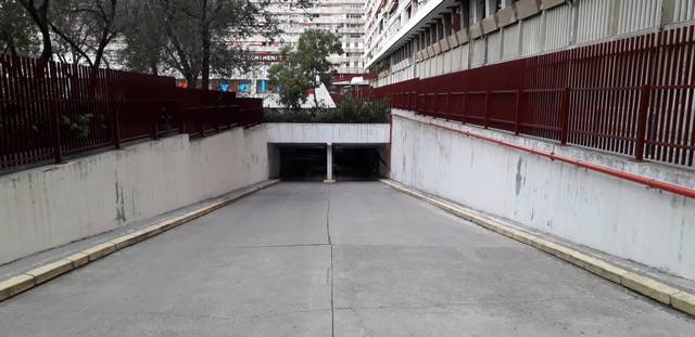 Garaje en Venta en Carrer del Marquès de Sentmenat en Barri de les Corts