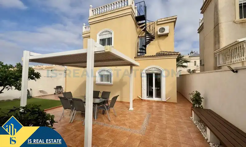 Villa mit Garten zum Verkauf in Nueva Torrevieja - Aguas Nuevas, imagen 13