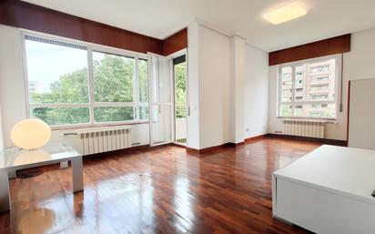 Living room of Flat for sale in  Logroño  with Terrace and Balcony