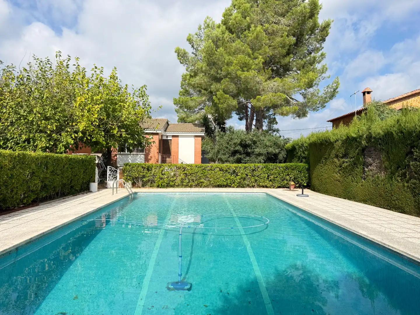 Swimming pool of Houses for sale in Botarell, Tarragona