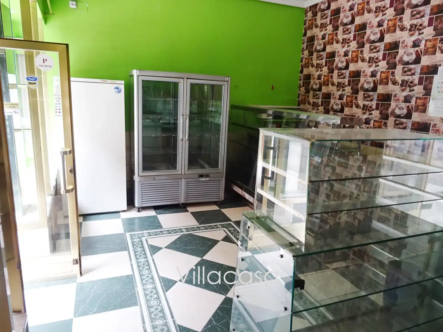 Local comercial en alquiler en Calle del Monte Aya 13, imagen 2
