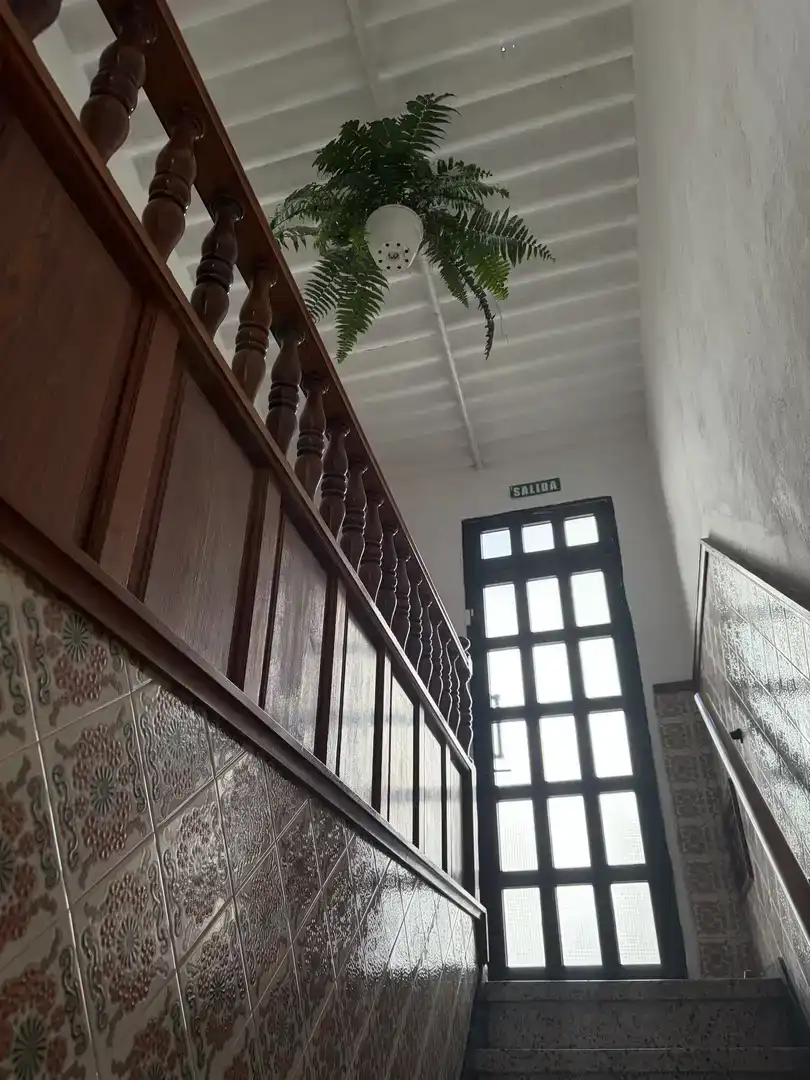 Pis per a compartir en Agaete amb Jardí privat i Moblat
