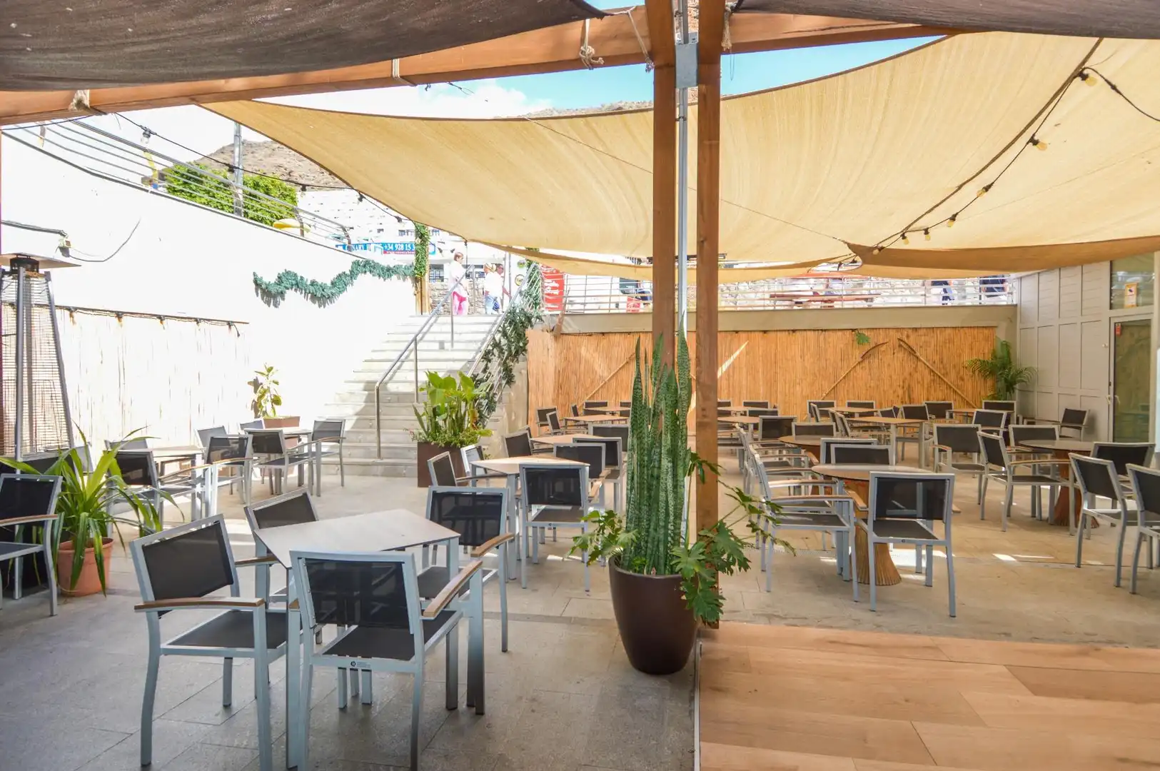 Terrassa de Local de lloguer en Mogán amb Terrassa