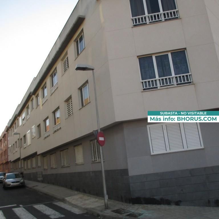 Exterior view of Flat for sale in  Santa Cruz de Tenerife Capital