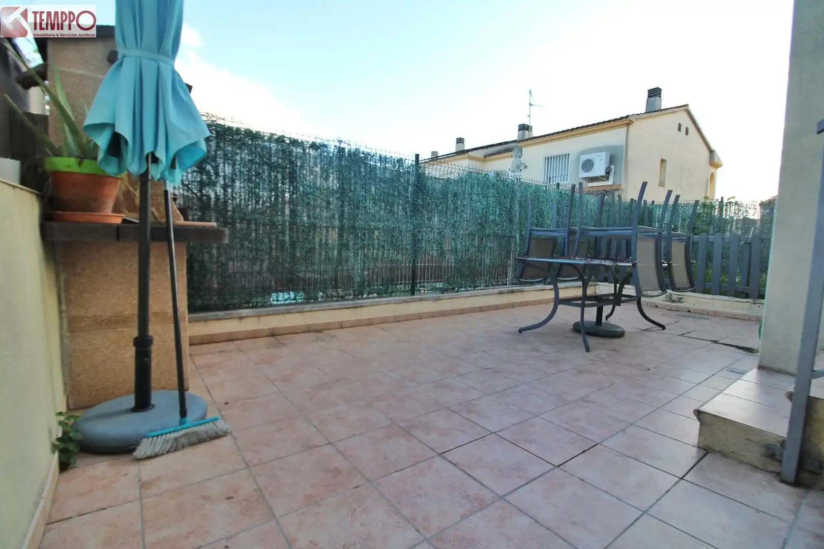 Adossat amb jardí en venda a Santa Oliva, imagen 6