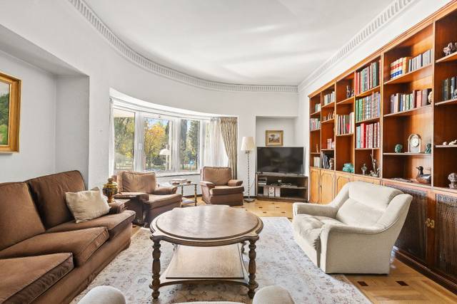 Piso en Venta en Ibiza de Madrid