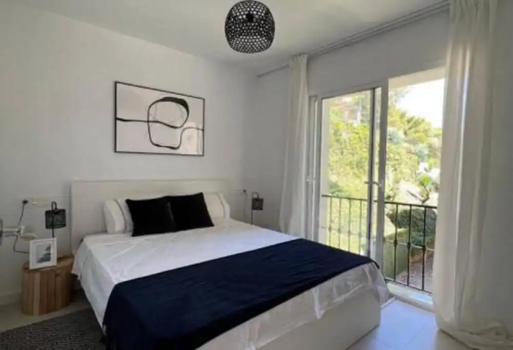 Habitación de Ático de alquiler en Marbella con Aire acondicionado, Terraza y Piscina