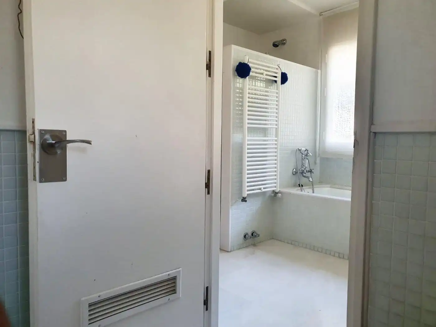 Bathroom of Houses for sale in Córdoba  with Air Conditioner, Heating and Private garden
