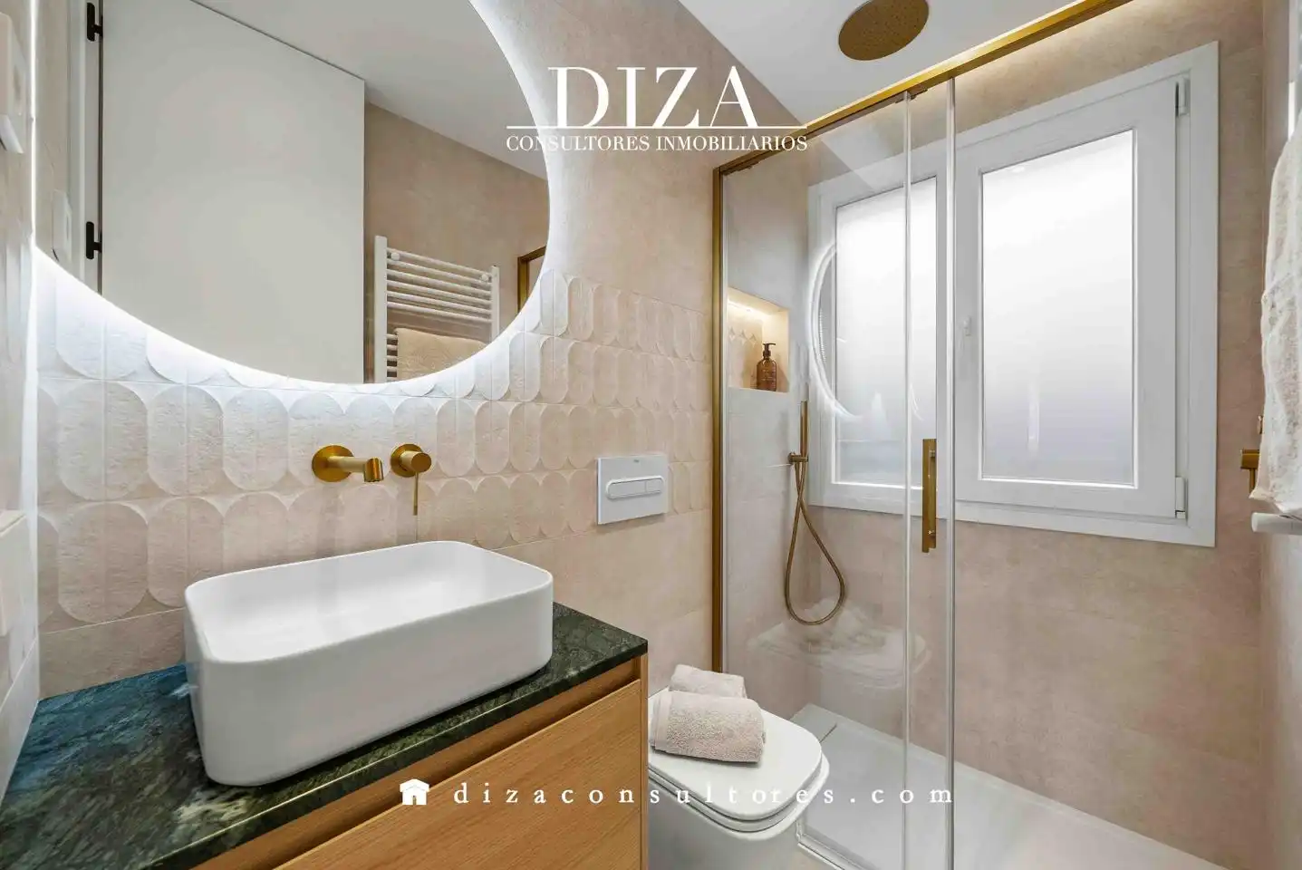 Baño de Piso en venta en Madrid con Aire acondicionado, Calefacción y Amueblado