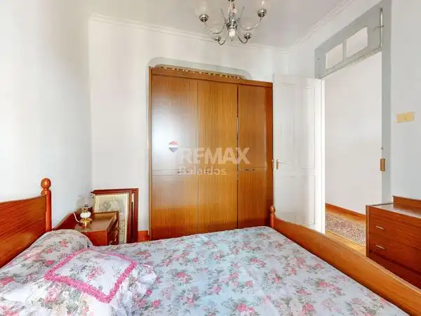 Dormitori de Casa o xalet en venda en Centro Urbano