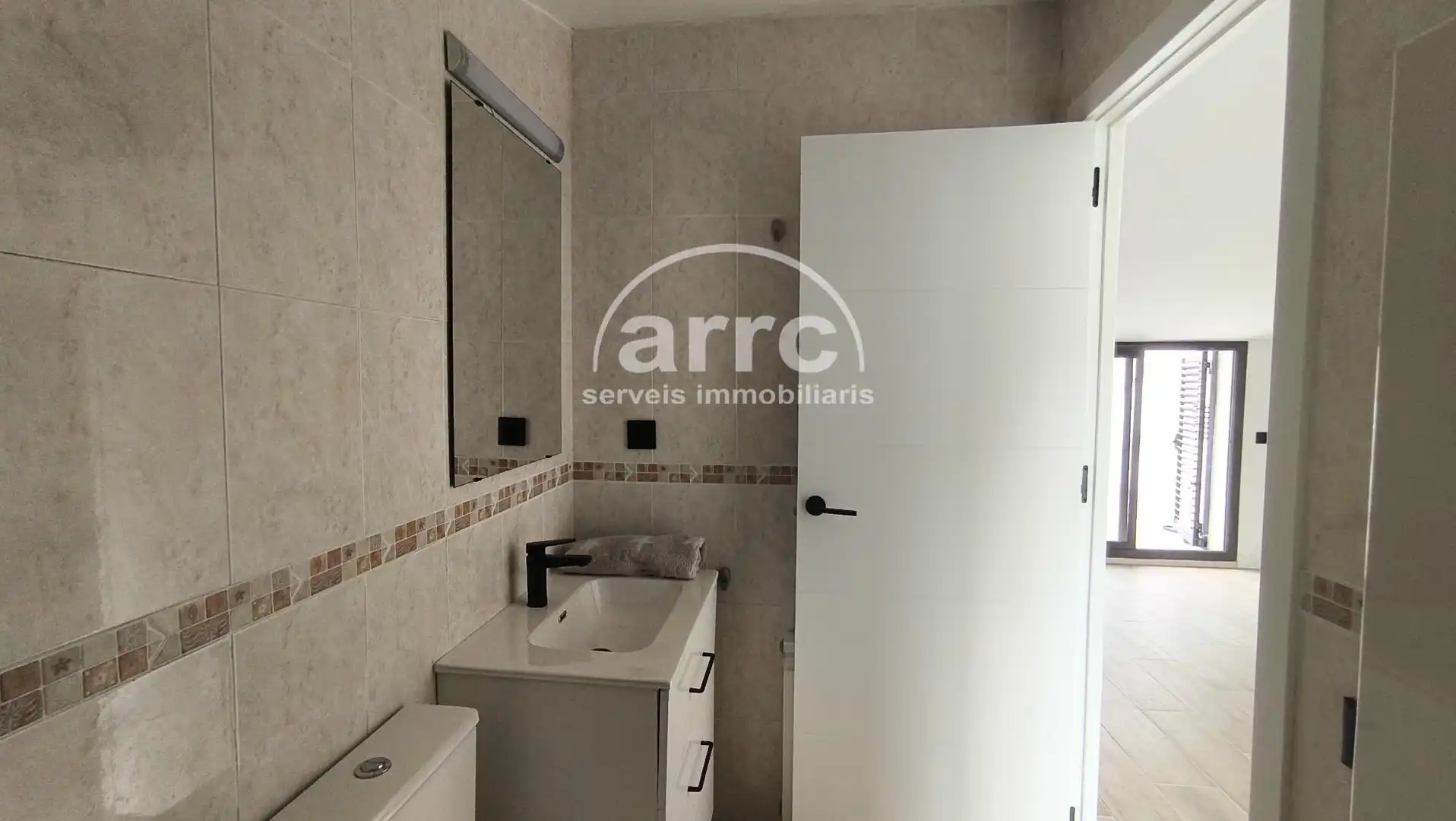 Dúplex amb terrassa en venda a Calella, imagen 42