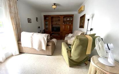 Living room of House or chalet for sale in Rota