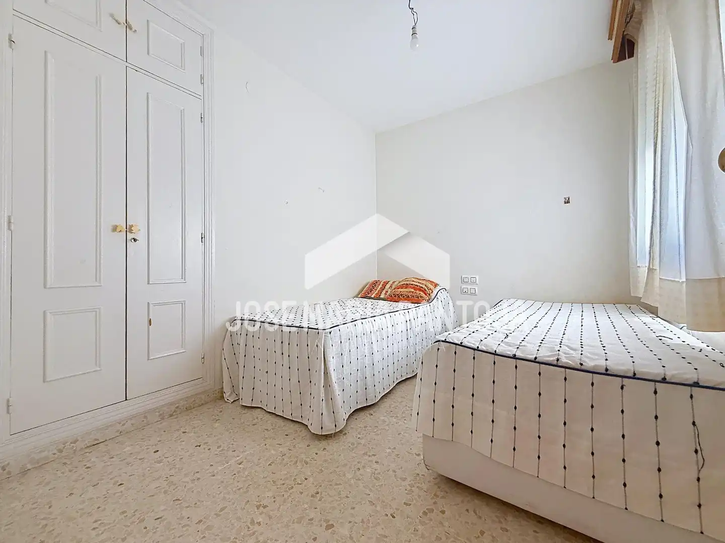 Habitación de Casa adosada en venta en Jerez de la Frontera con Aire acondicionado