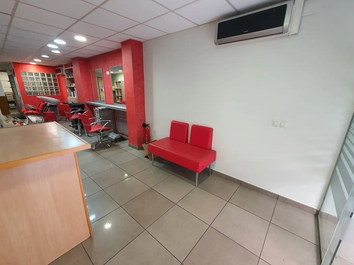 Local comercial en venda a Sur, imagen 5