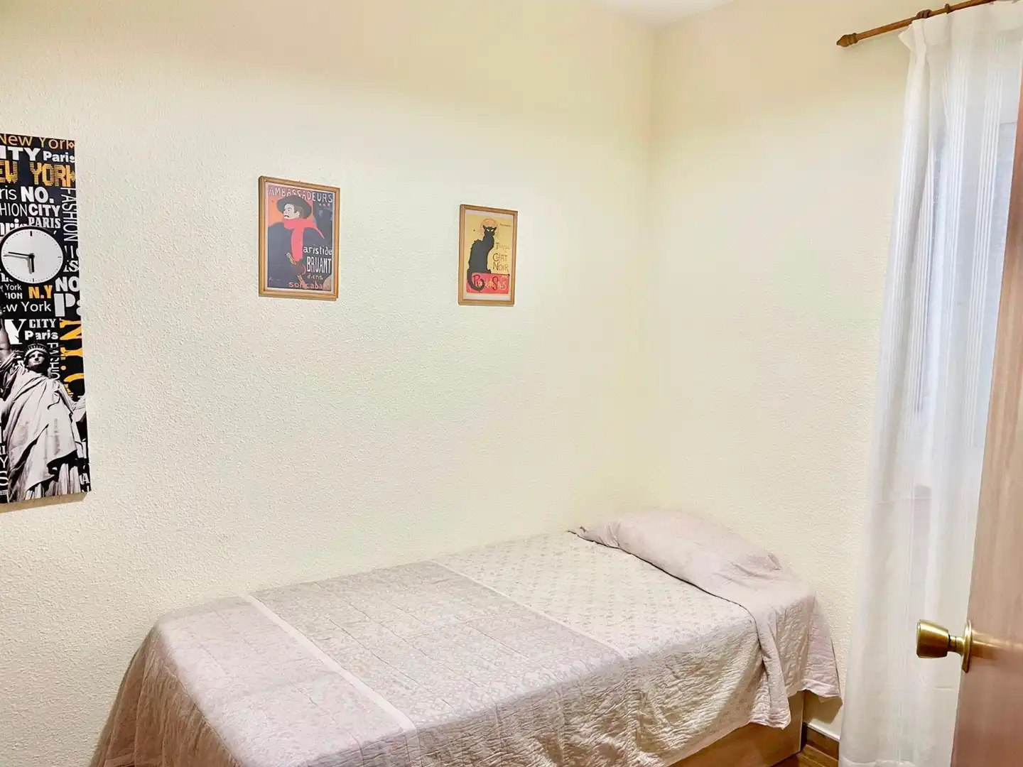 Bedroom of Apartments for rent in Cartagena  with Air Conditioner, Furnished and Washing machine