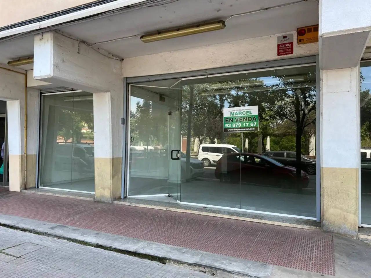 Gewerbefläche zum Verkauf in Calle Rafael Casanova