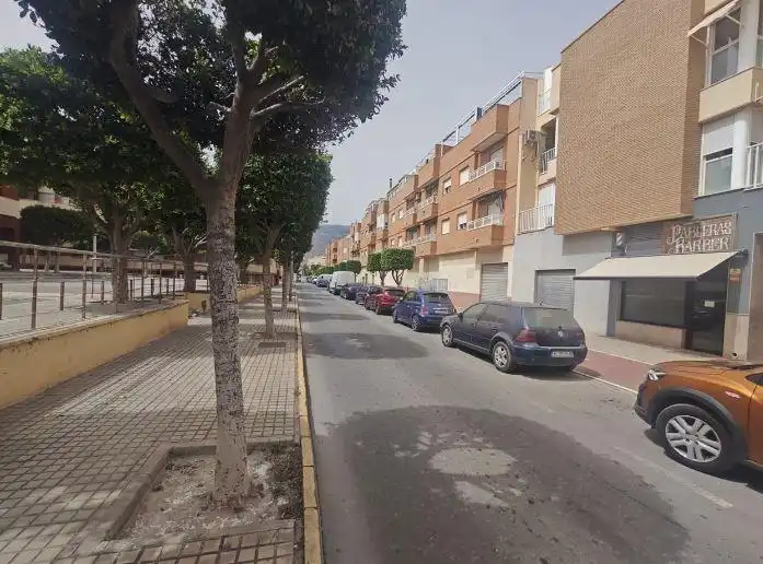 Flat for sale in Calle Venezuela, imagen 2