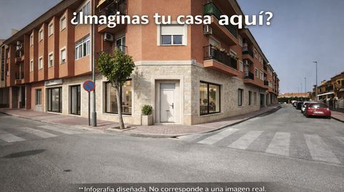 Junto a Mercadona, imatge 2