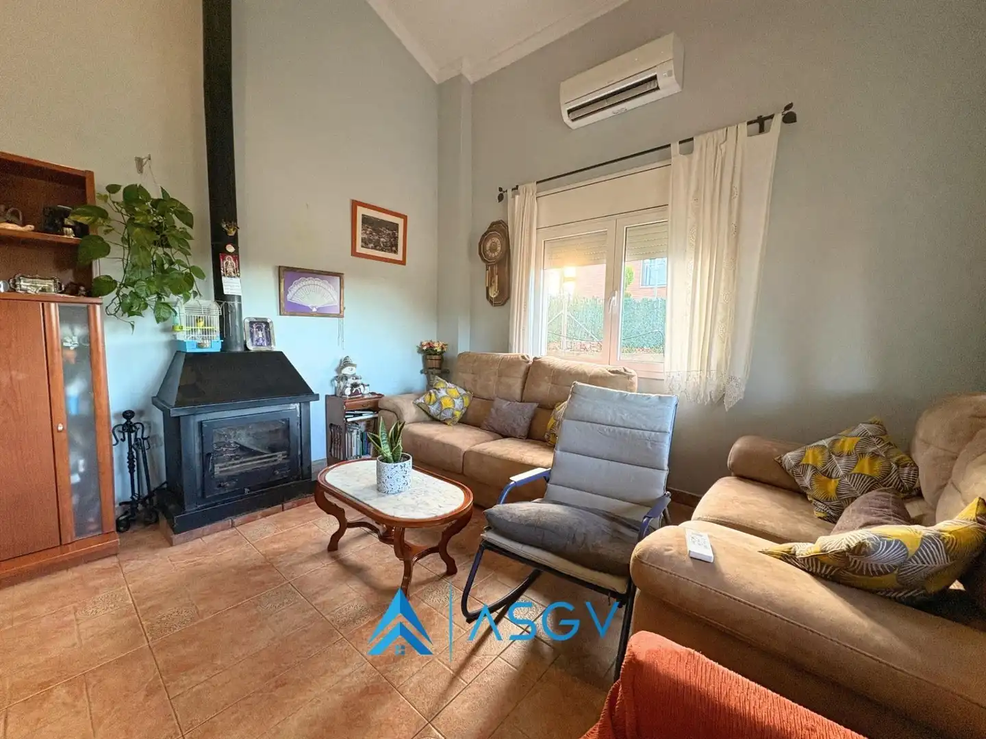 Living room of Houses for sale in Piera  with Air Conditioner, Private garden and Terrace