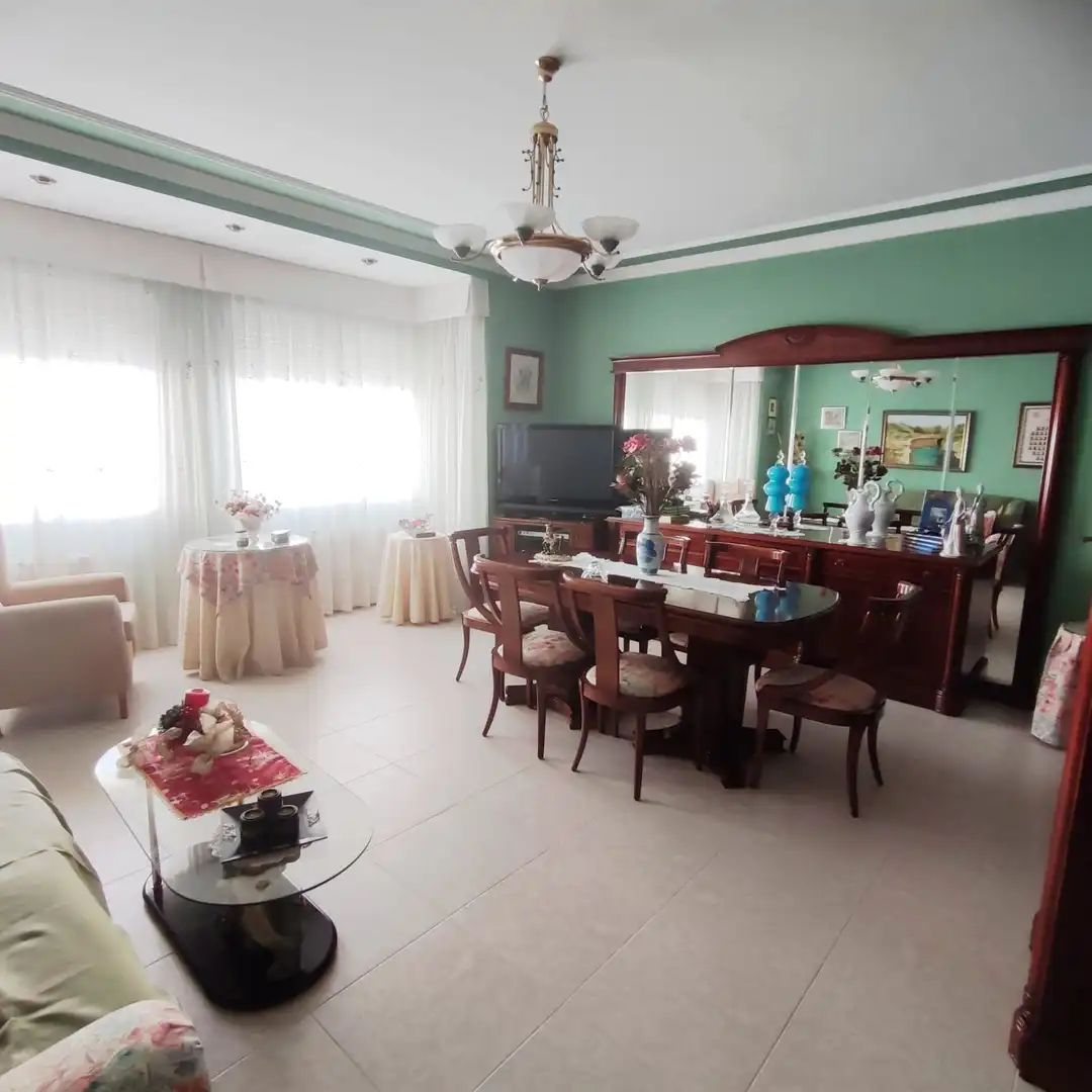 Casa con terraza en venta en Valdepeñas, imagen 4