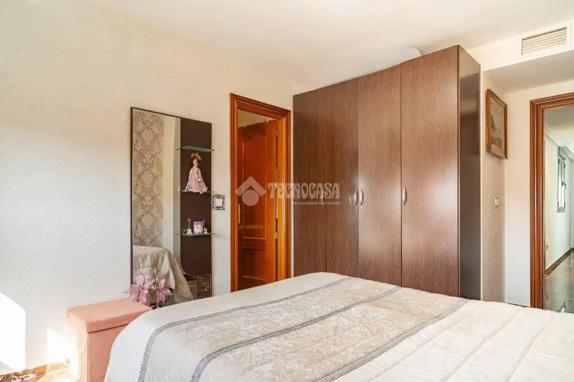 Bedroom of Flat for sale in Úbeda  with Air Conditioner