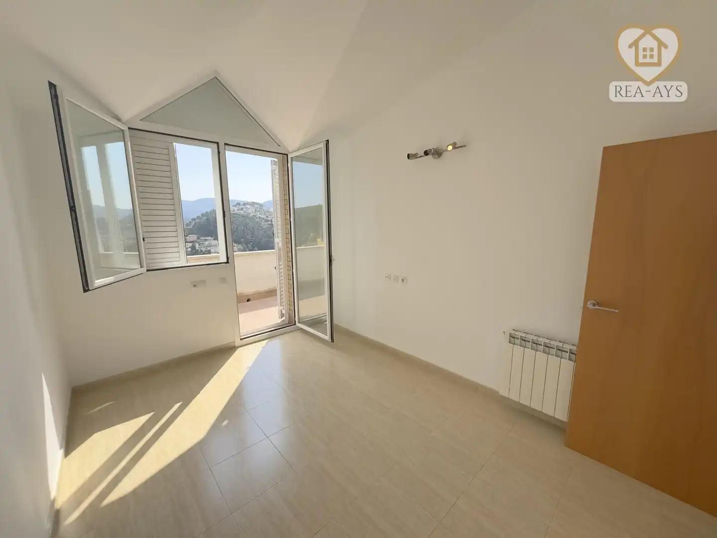 Terraza de Casa o chalet en venta en Vallirana con Aire acondicionado, Calefacción y Jardín privado