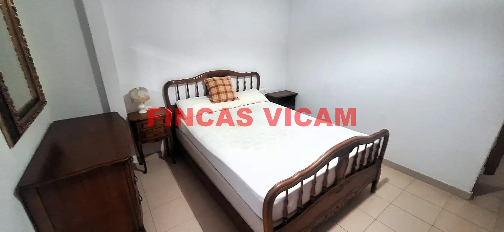 Bedroom of Flat for rent in Ayerbe, Huesca